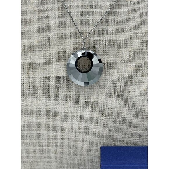 Swarovski Necklace Turn Pendant Crystal Reversible Gray Metallic Silver No Box - Picture 6 of 9